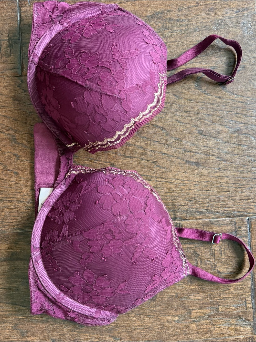 Victoria's Secret Plum Lace Underwire Bra with Gold Accent